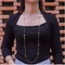লম্বা নেকলেস 18K সোনার স্টেইনলেস স্টিলের নেকলেস পরা বহু রঙের মার্বেল স্ট্যাক